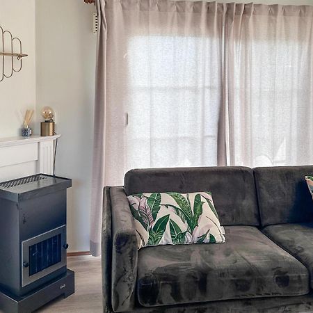 Lovely Home In Tzummarum With Wifi المظهر الخارجي الصورة